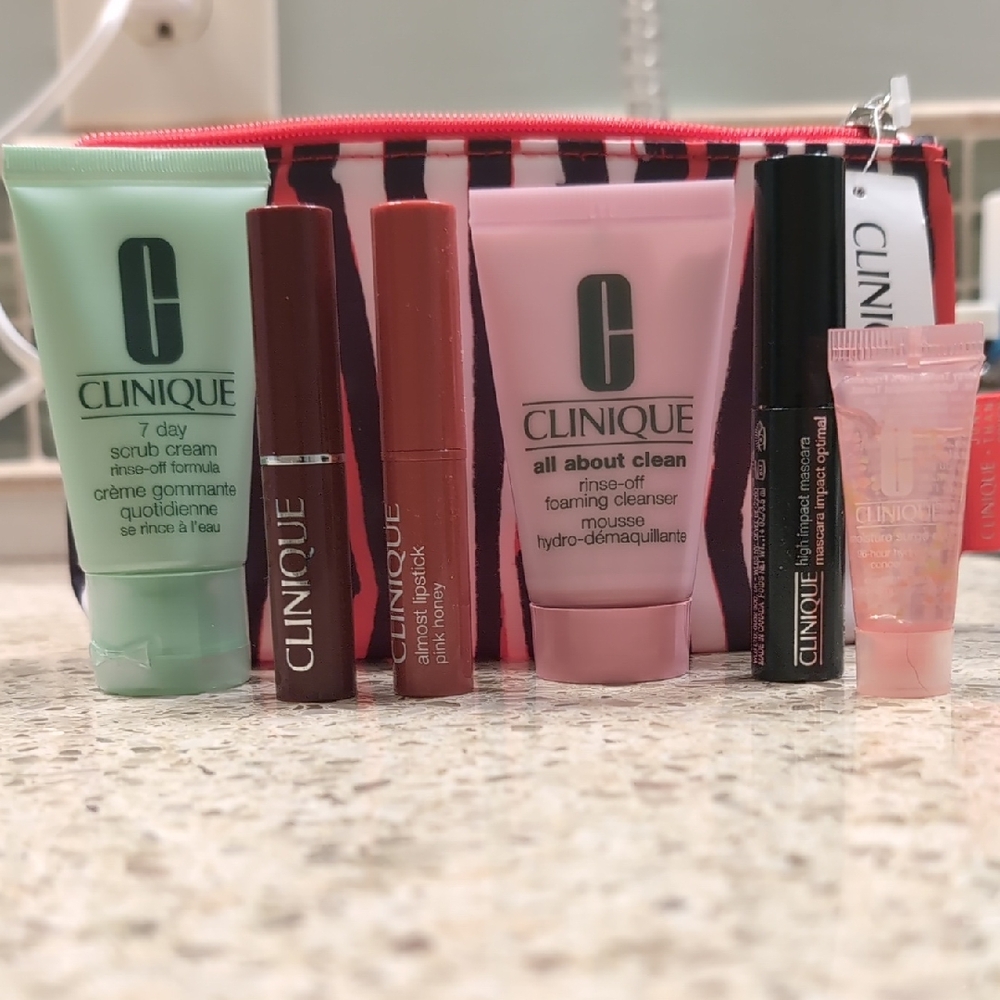 Clinique Travel Set